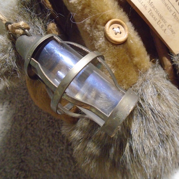 THE TENDER ART COLLECTION Folk Art Woodland Santa - Picture 7 of 7